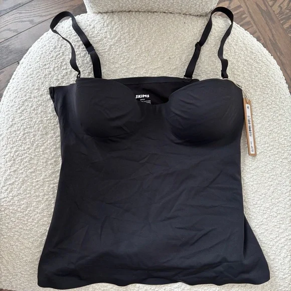 SKIMS CONTOUR LIFT UNDERWIRE TANK TOP ONYX BLACK L Large NEW NWT